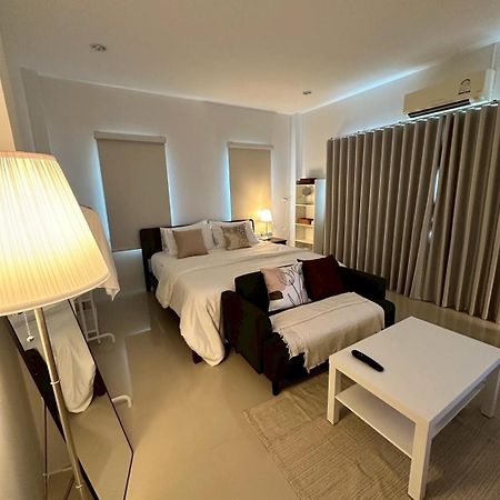 White Haven - Homestay For Ladies, Couple, Family Chanthaburi Eksteriør billede